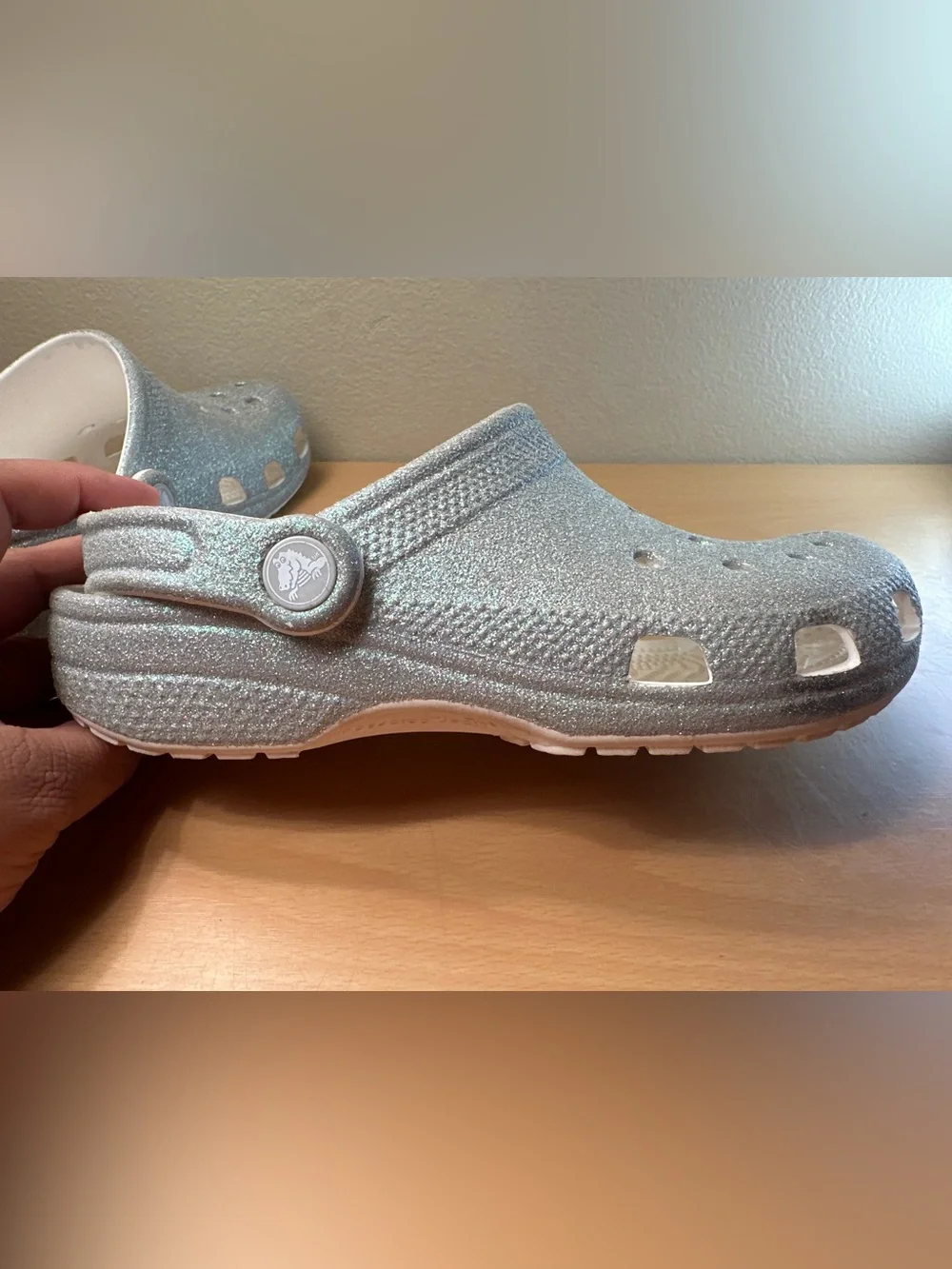 Crocs Iridescent Glitter Junior Girls Clog Size J 4